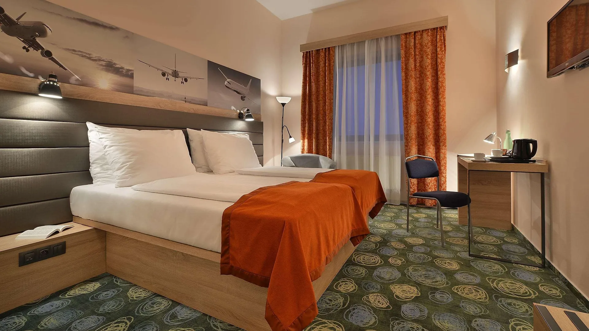 Ramada Airport Hotel Prag Tschechische Republik
