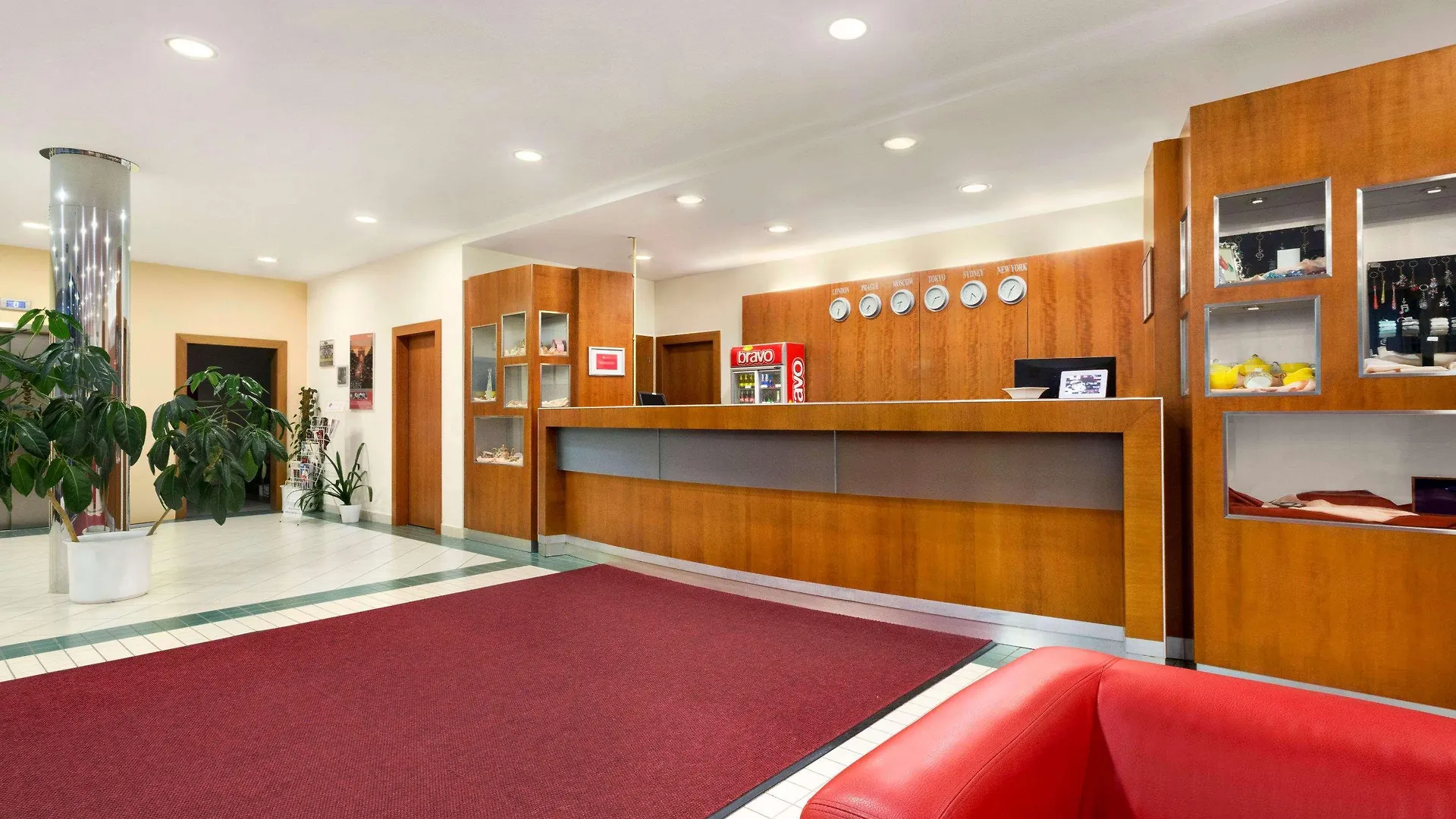 Ramada Airport Hotel Prag