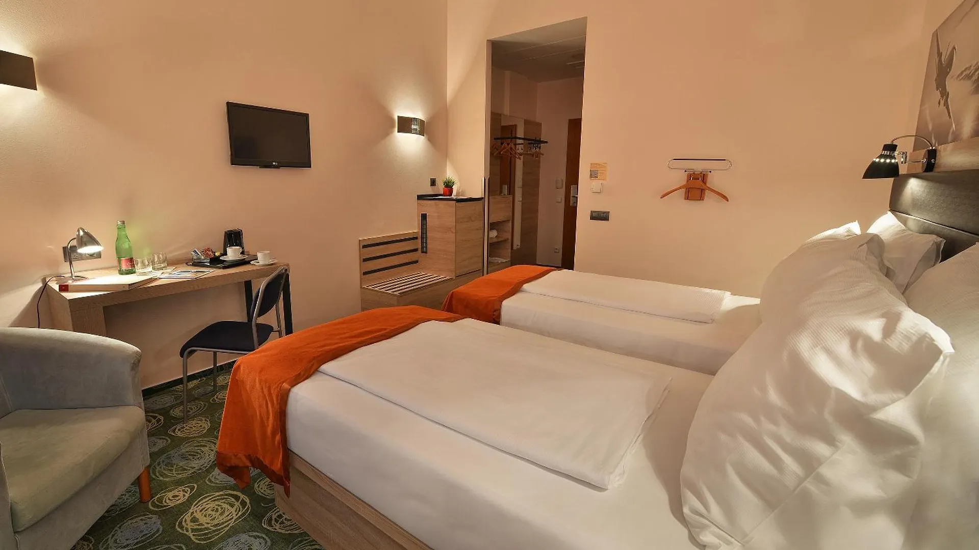 Ramada Airport Hotel Prag Tschechische Republik