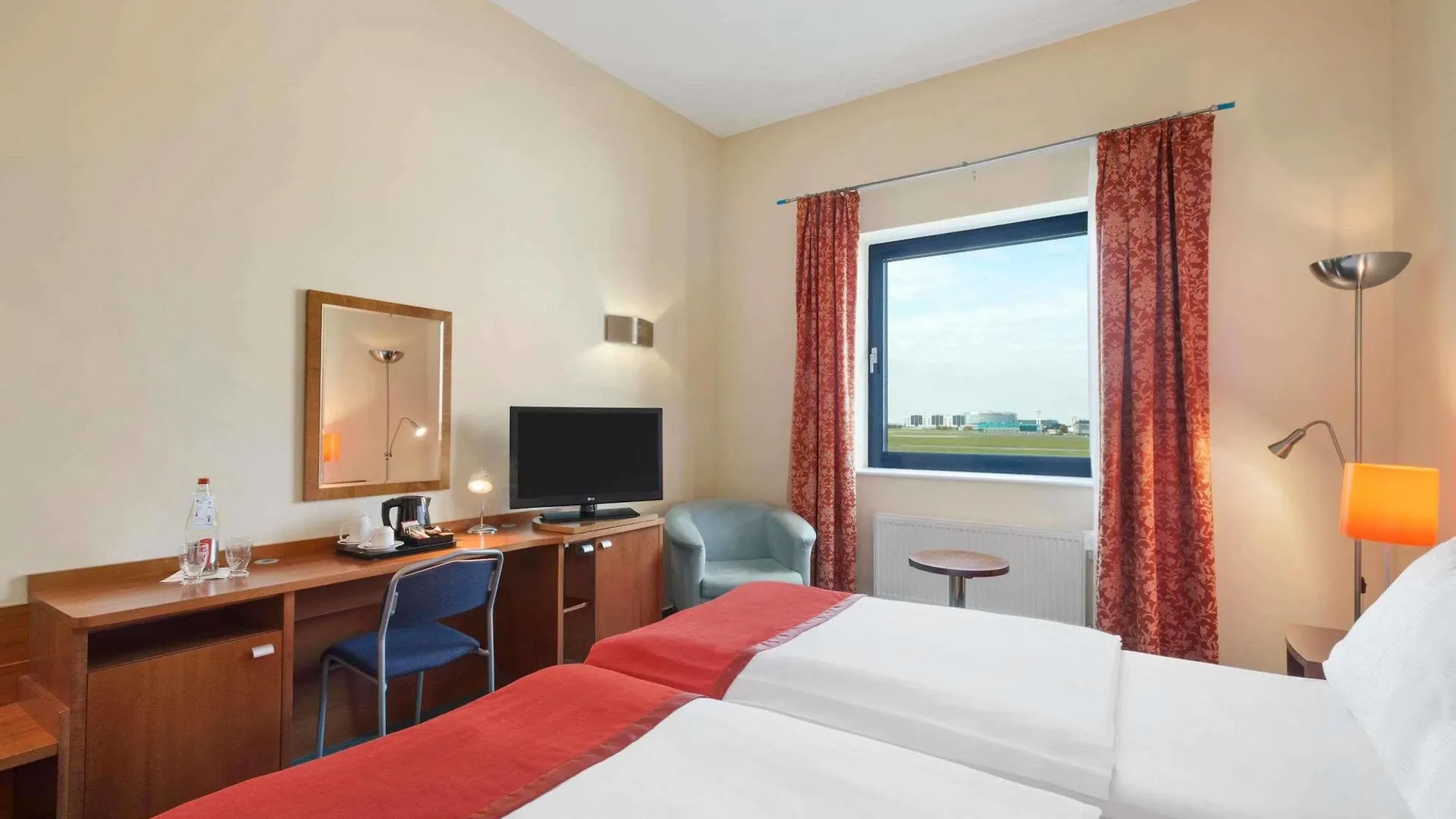 ****  Ramada Airport Hotel Prag Tschechische Republik