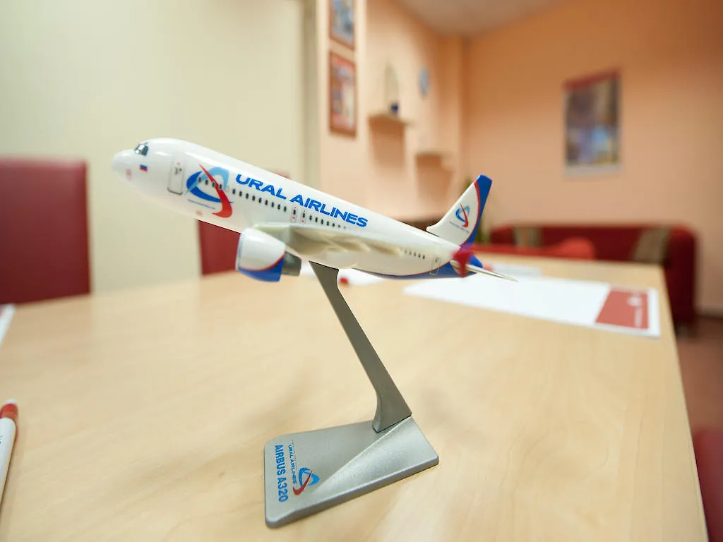 Ramada Airport Hotel Prague 4*,